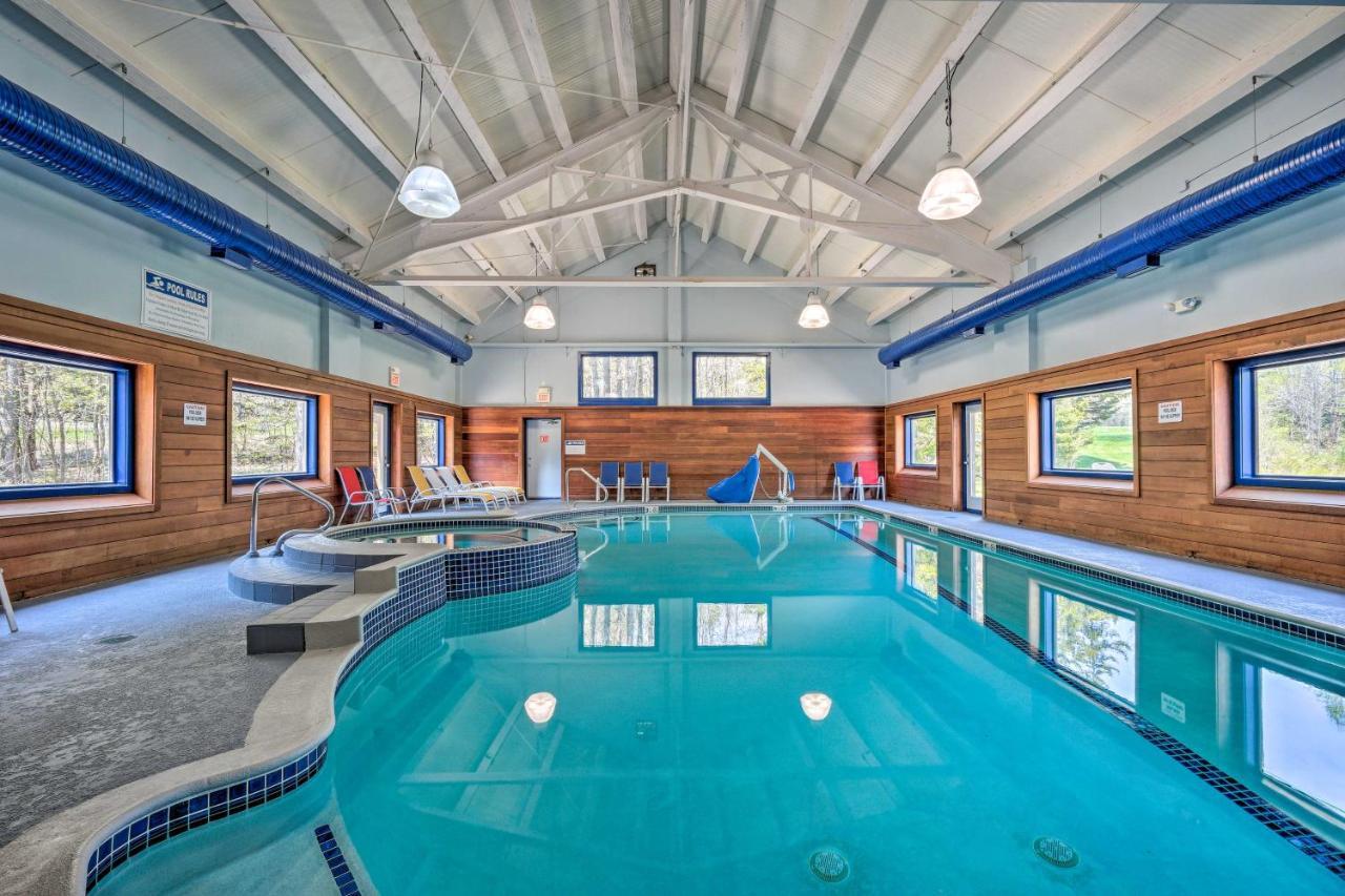 Timber Creek Townhome With 2 Decks And Mtn Views! West Dover Esterno foto
