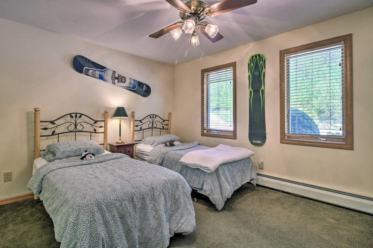 Timber Creek Townhome With 2 Decks And Mtn Views! West Dover Esterno foto