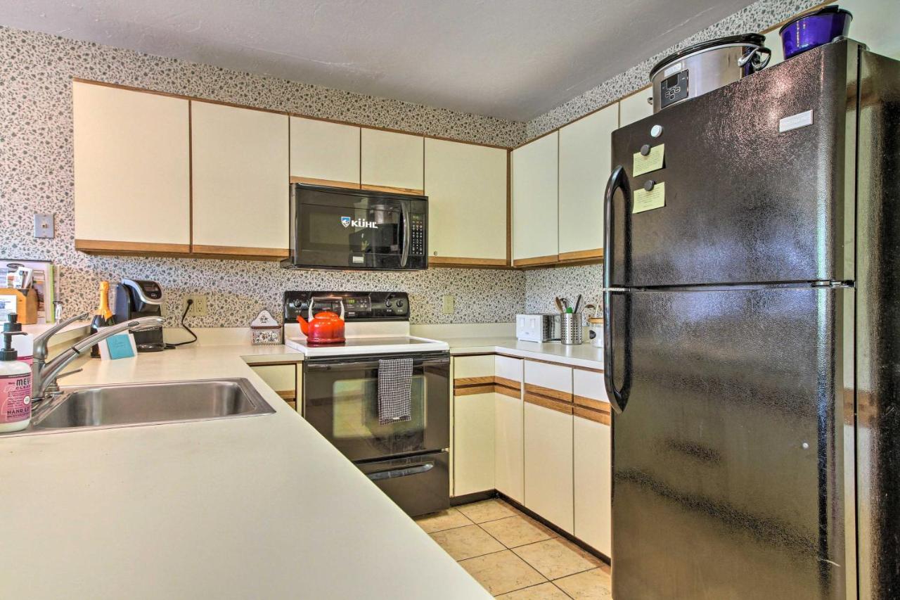 Timber Creek Townhome With 2 Decks And Mtn Views! West Dover Esterno foto