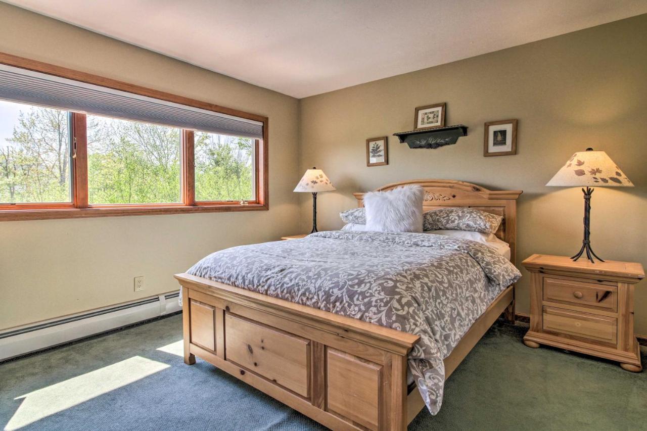 Timber Creek Townhome With 2 Decks And Mtn Views! West Dover Esterno foto